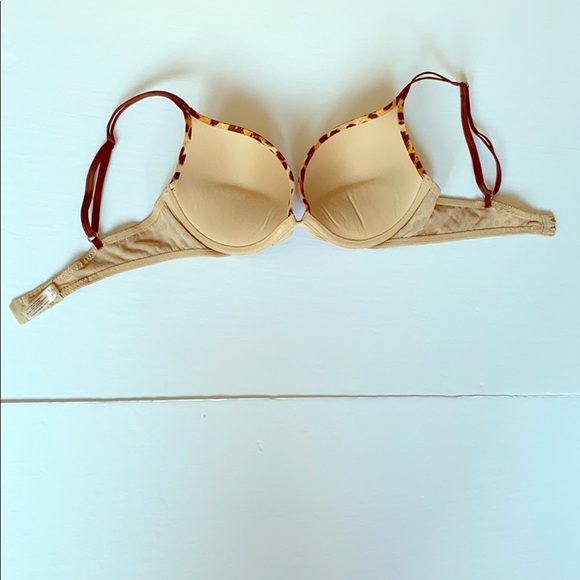 Victoria's Secret Very Sexy Push Up 34C - Picture 9 of 10